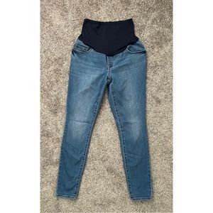 Old Navy Maternity Skinny Jeans